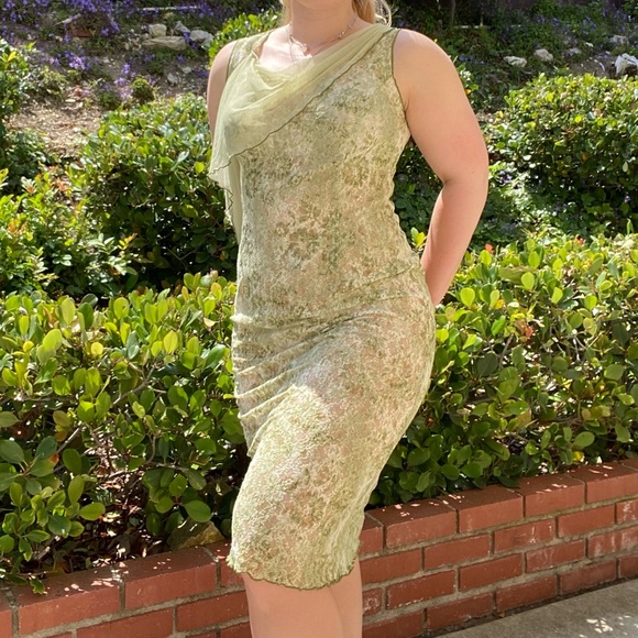 Green Micromesh Dress - Picture 7 of 7